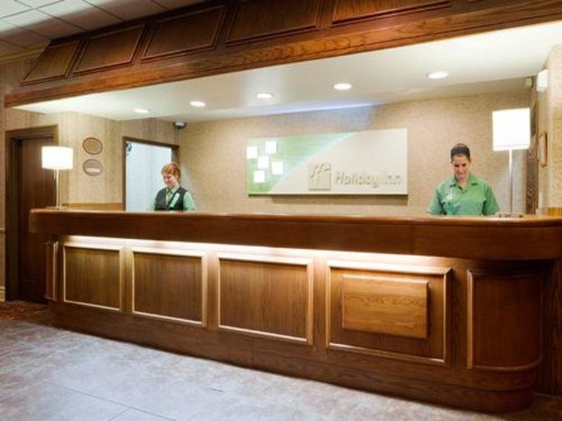 Holiday Inn Express & Suites Fond Du Lac By Ihg Exterior photo